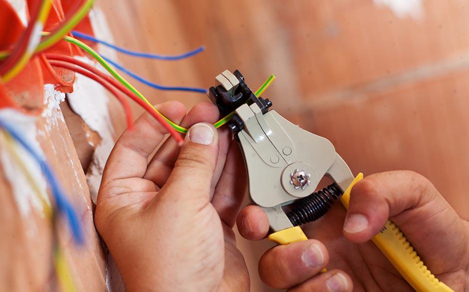 cherche électricien pas cher Sarcelles